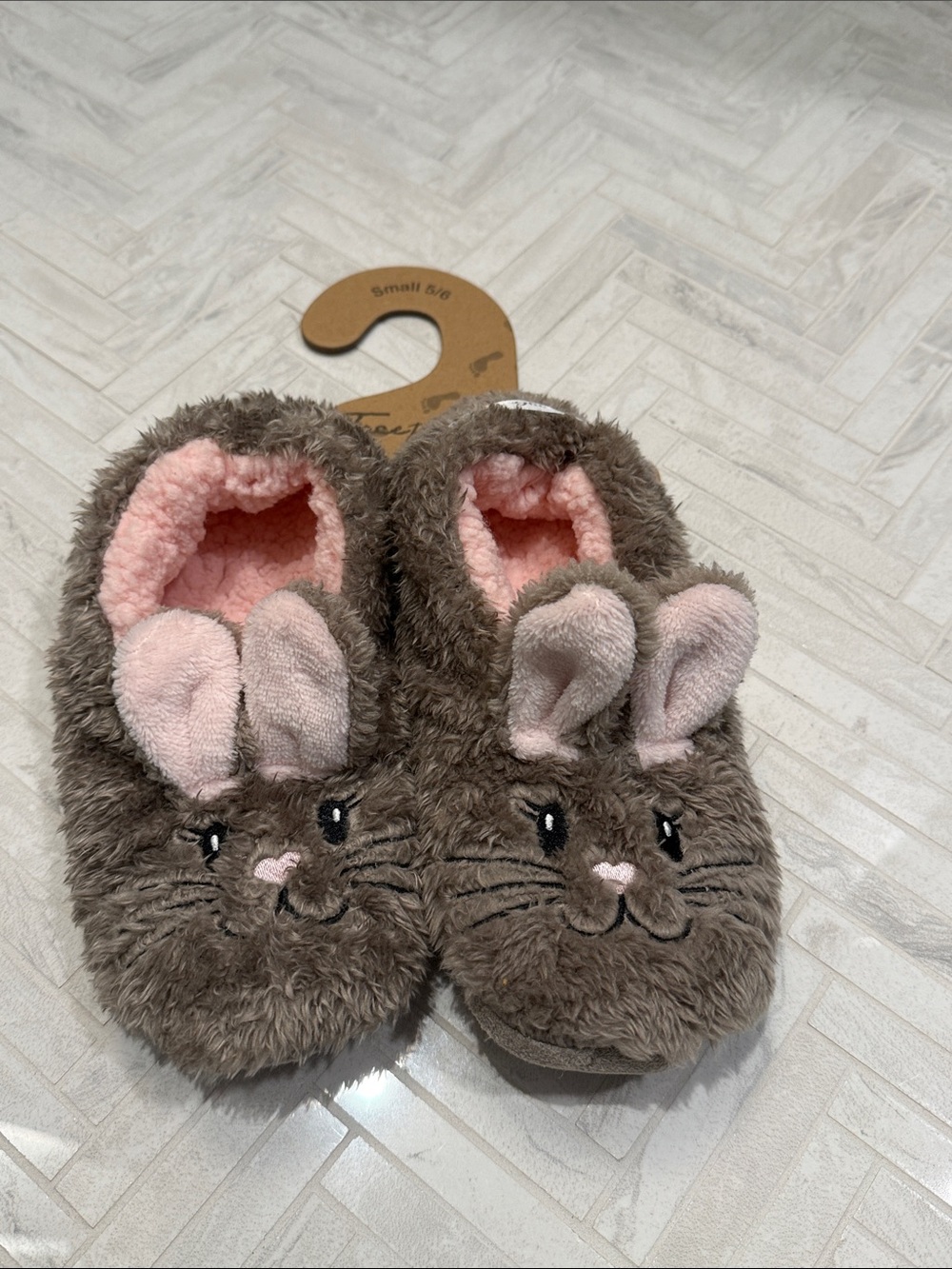 NWT Kids Plush Bunny Slippers - Pink & Brown, size 5 big kids